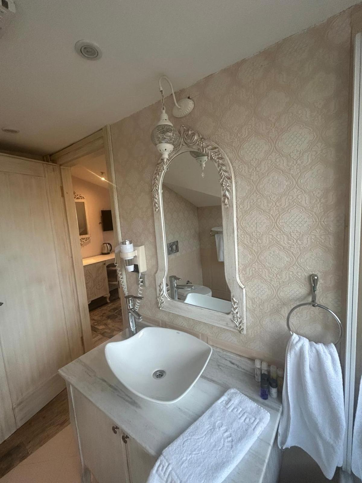 Elegance Asia Hotel イスタンブール エクステリア 写真